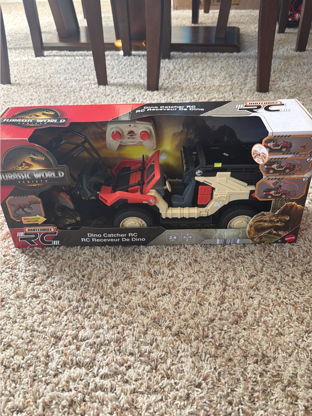 Jurassic World Dino Catcher RC Vehicle - Red & Tan